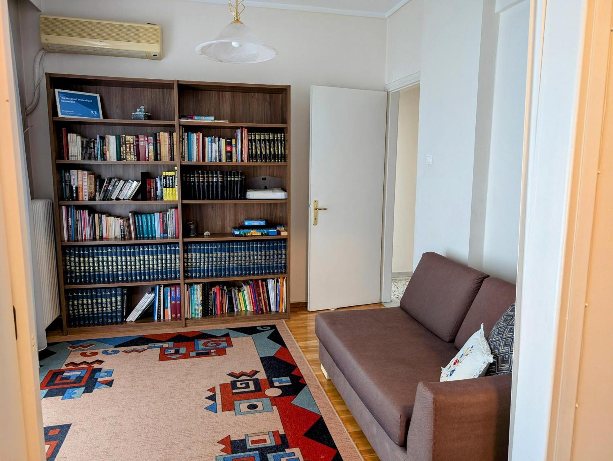 Thessaloniki Waterfront Apartment ภายนอก รูปภาพ