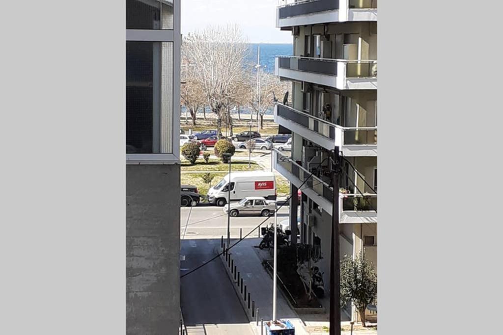 Thessaloniki Waterfront Apartment ภายนอก รูปภาพ